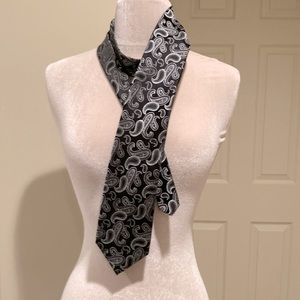 Joseph Abboud silk paisley tie, black